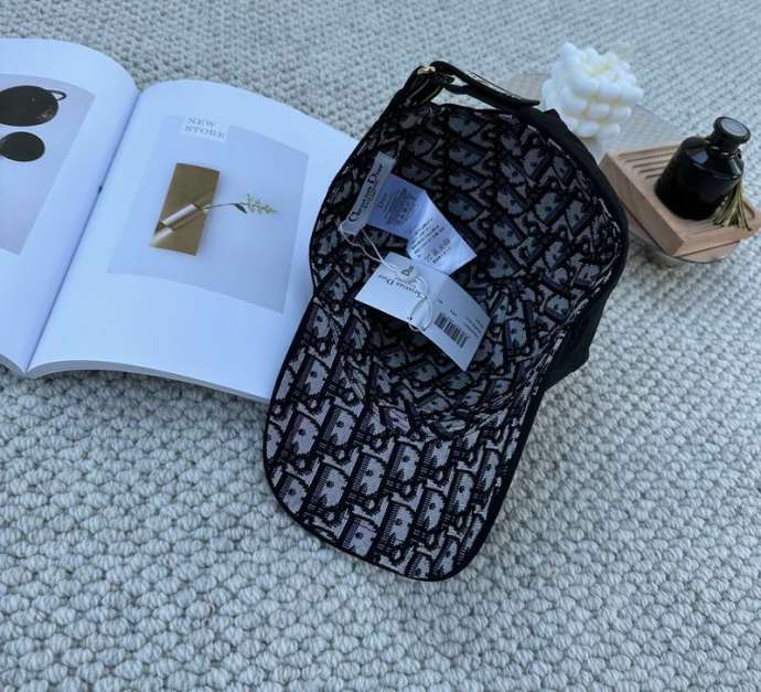 Picture of Dior Cap _SKUDiorcap0717832411